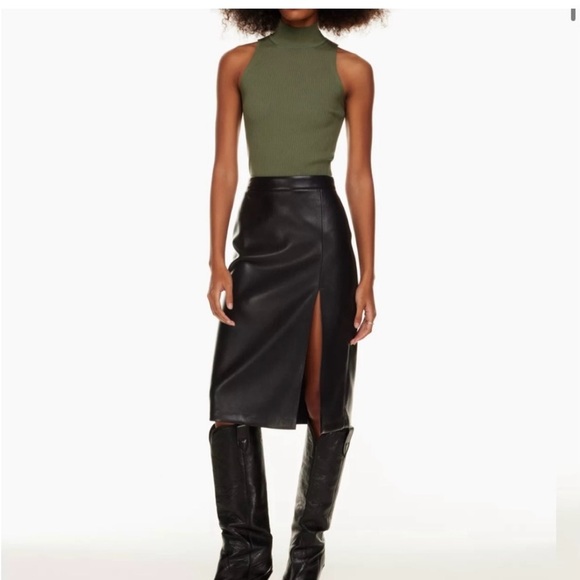 Wilfred Dresses & Skirts - Aritzia Wilfred Patio Midi Vegan Leather Skirt Size 2​ women’s work business​